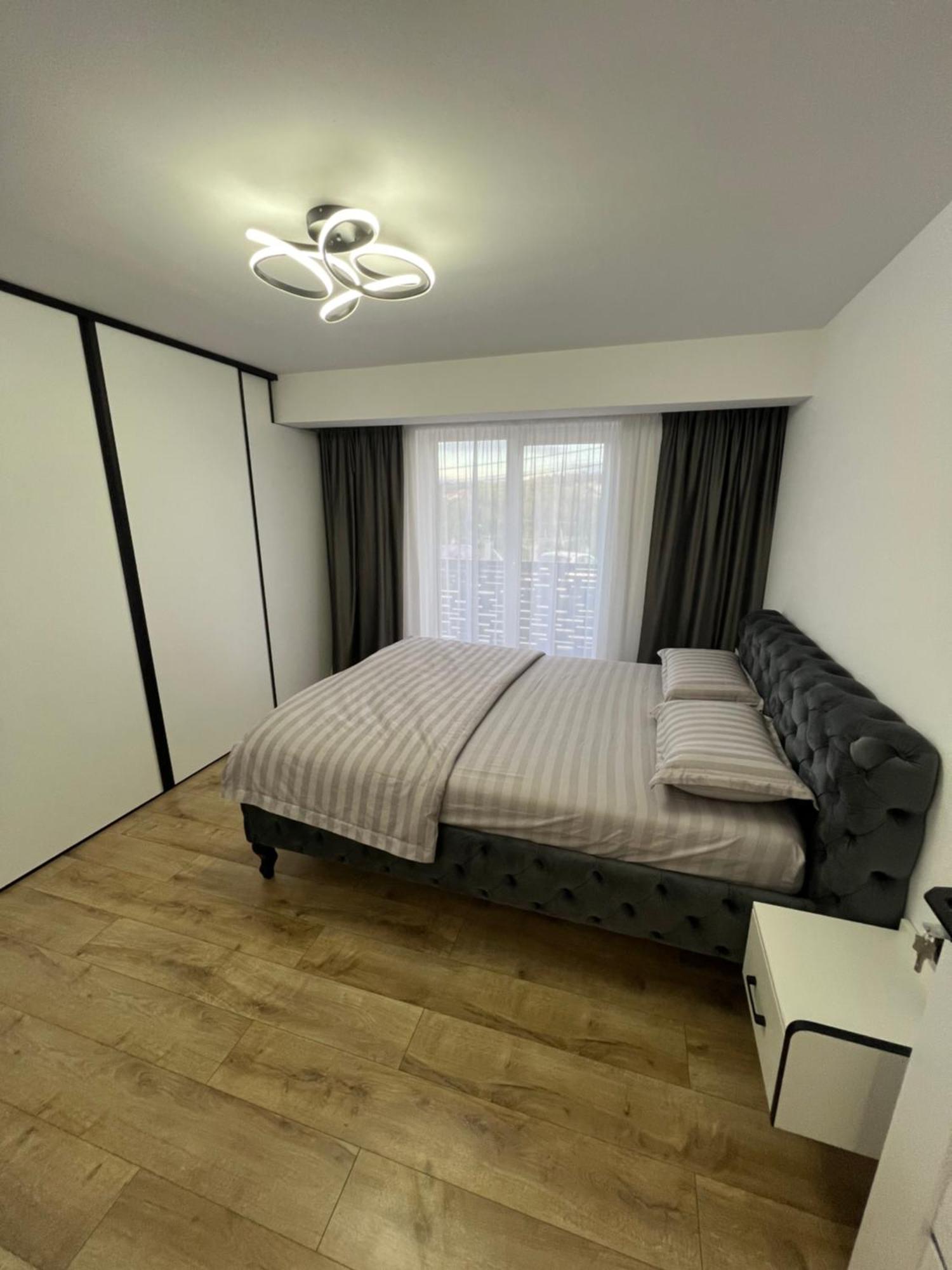 Hugo House Luxury & Quiet - Free Parking * Zalau